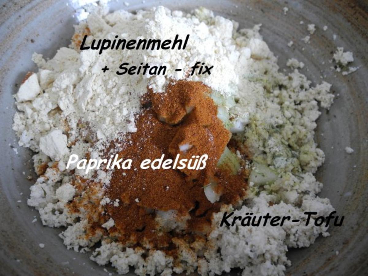 Kräuter - Tofu - Bällchen an Gemüse - Mix mit gerösteten Zwiebeln - Rezept - Bild Nr. 7