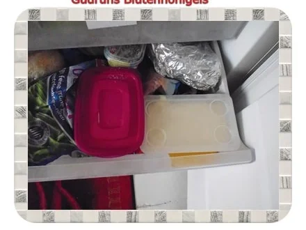 Rezept: Eis: Blütenhonigeiscreme Bild Nr. 10 Eis: Blütenhonigeiscreme - Rezept - Bild Nr. 10