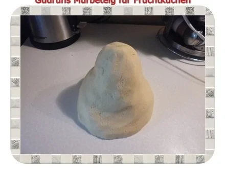 Rezept: Kuchen: Mürbeteig für Obstkuchen mit Mandelaroma Bild Nr. 6 Kuchen: Mürbeteig für Obstkuchen mit Mandelaroma - Rezept - Bild Nr. 6