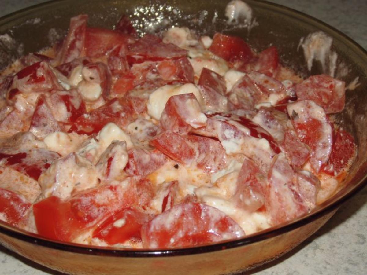 Falsches Kotelett mit Stern - Röstbrot und meinen schnellen Tomatensalat - Rezept - Bild Nr. 6