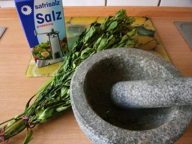 Rezept: Selleriesalz Bild Nr. 2 Selleriesalz - Rezept - Bild Nr. 2