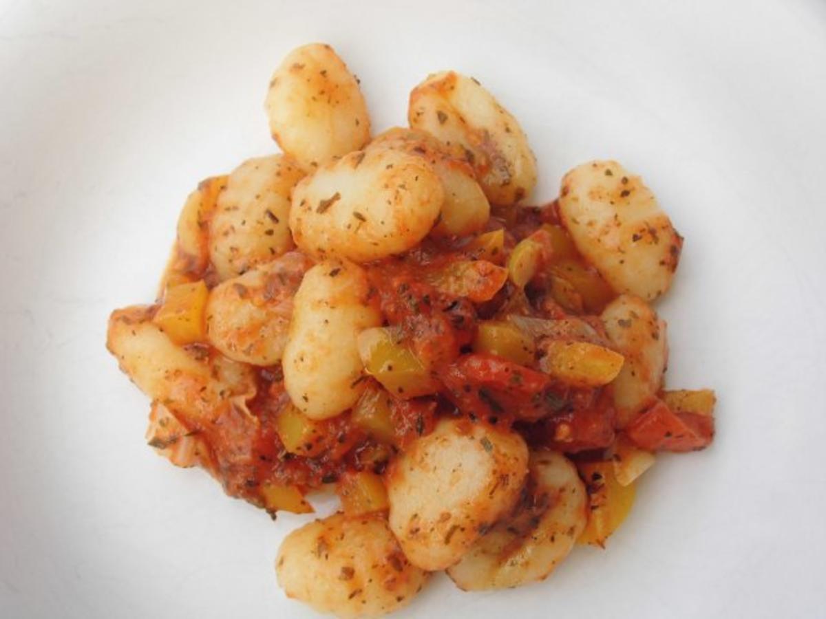 Bilder für Gnocchi - Tomaten - Paprika - Pfanne - Rezept