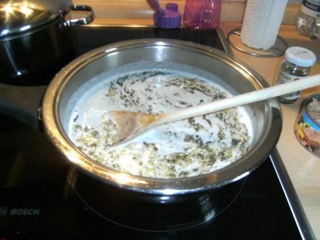 Spaghetti mit Thunfischsahnesoße mit Kapern - Rezept - Bild Nr. 3