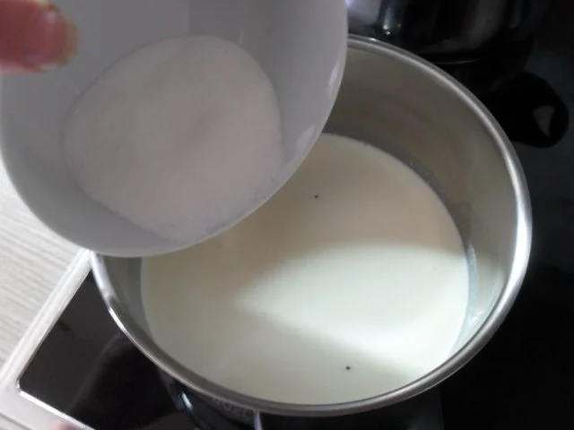 Rezept: Beeren-Panna-Cotta Bild Nr. 7 Beeren-Panna-Cotta - Rezept - Bild Nr. 7