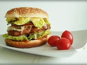 Rezept: XXL- Burger mit saftigem Minuten Steak XXL- Burger mit saftigem Minuten Steak - Rezept