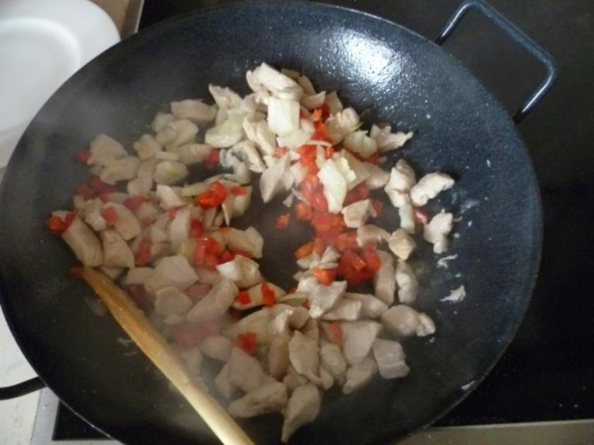 Pfannengericht Fruchtiges Chickencurry - einfach - von anfaengerintotal