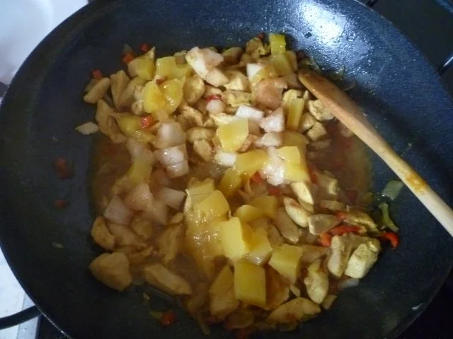 Pfannengericht - Fruchtiges Chickencurry - Rezept - Bild Nr. 7