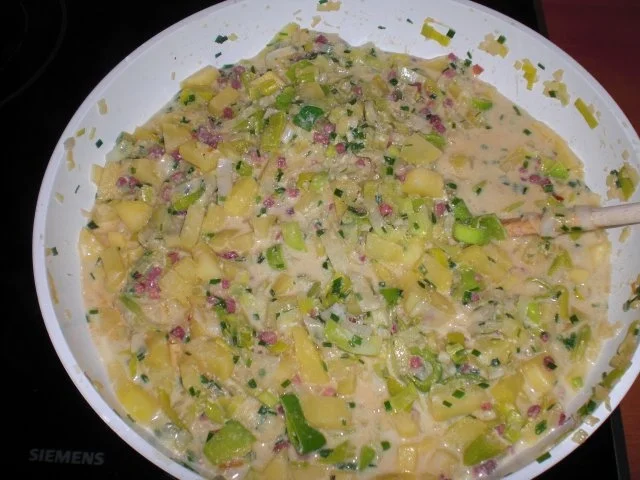 Rezept: Kartoffel-Lauch-Auflauf mit Schinken Bild Nr. 16 Kartoffel-Lauch-Auflauf mit Schinken - Rezept - Bild Nr. 16