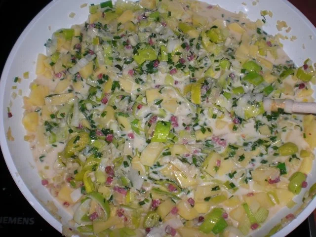 Rezept: Kartoffel-Lauch-Auflauf mit Schinken Bild Nr. 15 Kartoffel-Lauch-Auflauf mit Schinken - Rezept - Bild Nr. 15