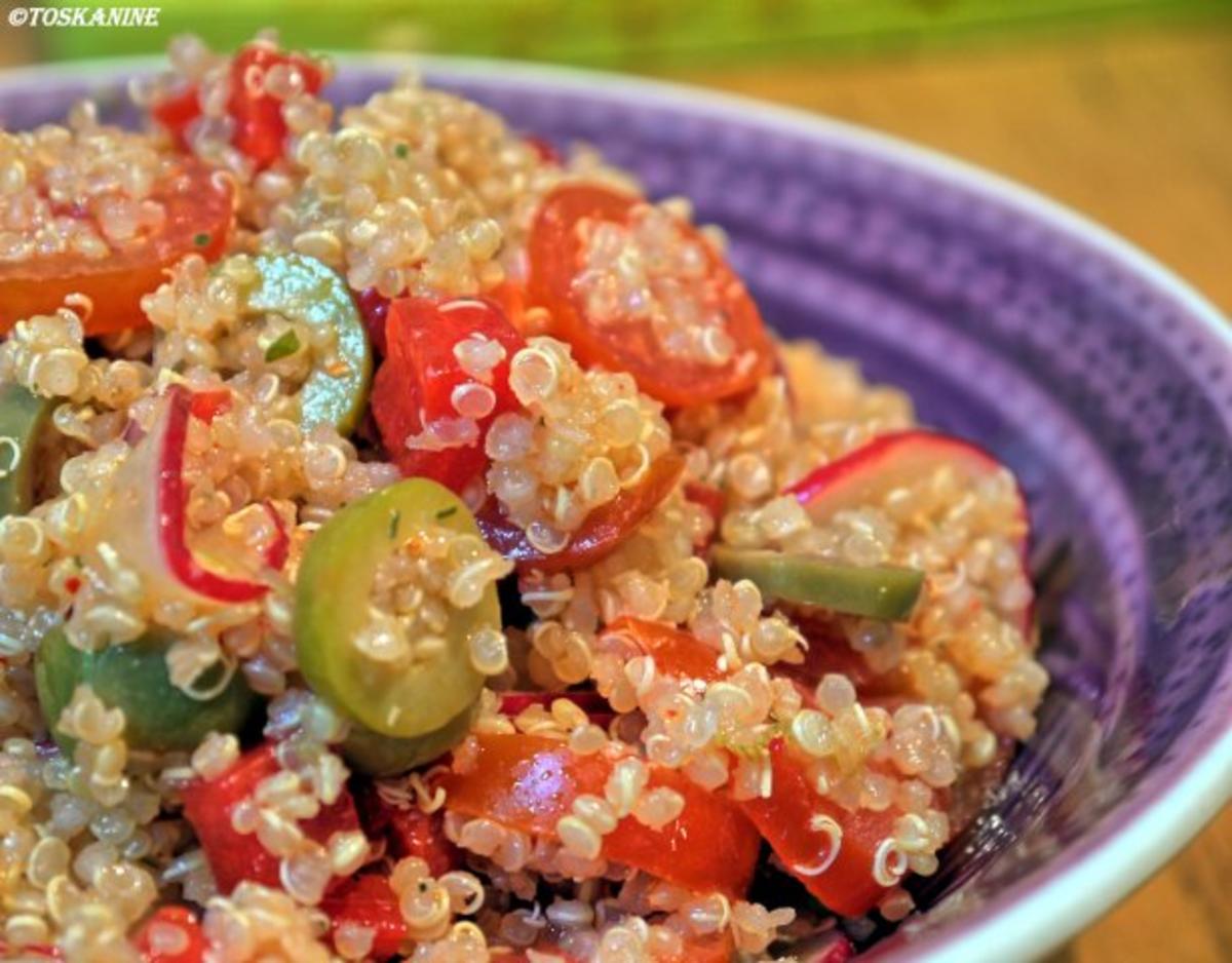 Quinoa-Salat mit Tomaten und Radieschen - Rezept