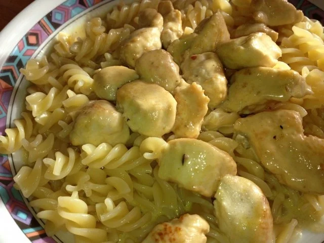 Hähnchenbrustfilets in Cambozola-Sahnesoße mit einem Schuss Marsala und Curry - Rezept