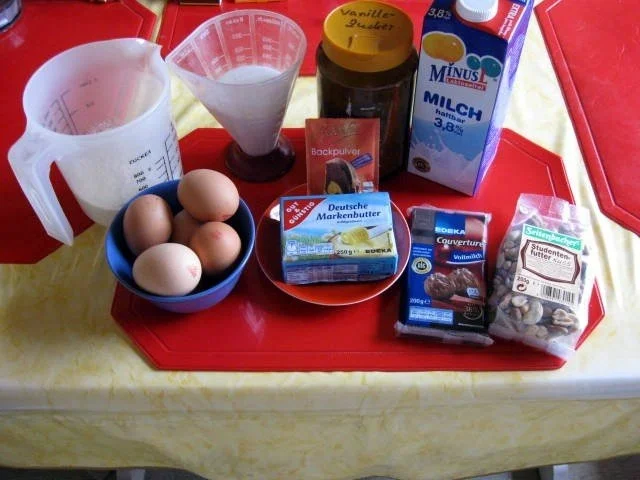 Rezept: Nuss - Gugelhupf Bild Nr. 2 Nuss - Gugelhupf - Rezept - Bild Nr. 2