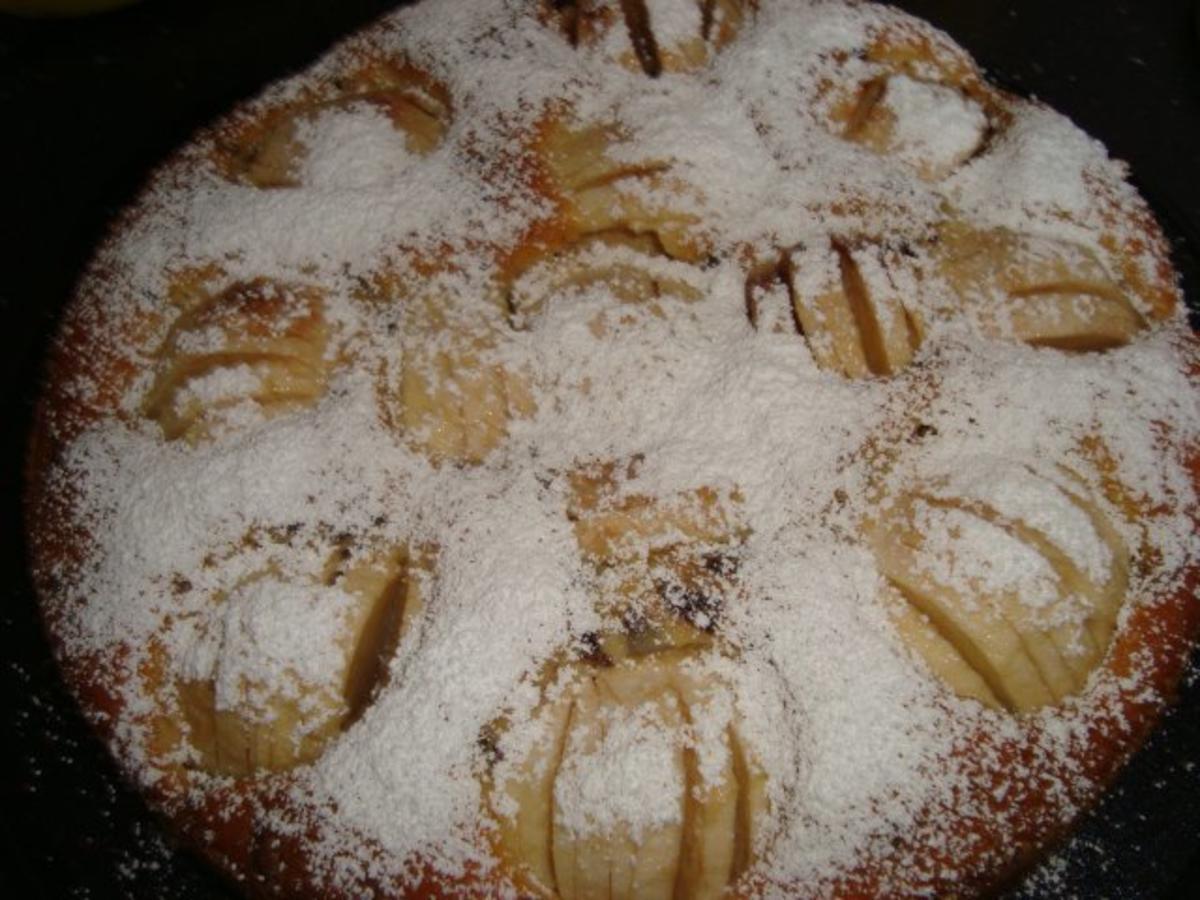 Bilder für Apfelkuchen mit Schokostückchen - Rezept