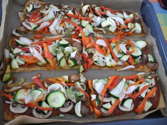 Rezept: Vegan : Große Gemüse - Pizza Vegan : Große Gemüse - Pizza - Rezept