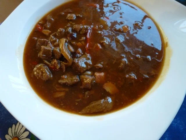 Rezept: Gulaschsuppe leicht verschärft Bild Nr. 3 Gulaschsuppe leicht verschärft - Rezept - Bild Nr. 3