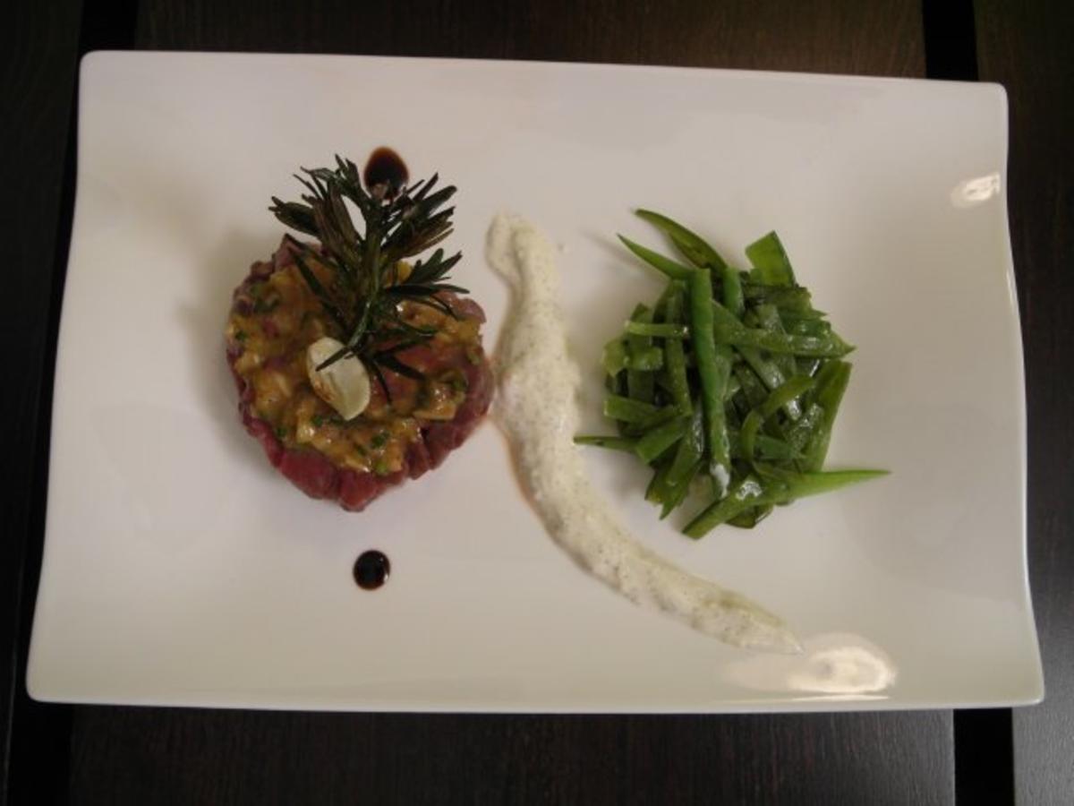 Steak-Tartar, dazu Salat von Meerrettich-Zuckerschoten - Rezept Durch
Das perfekte Dinner