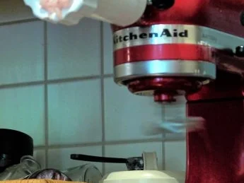 Rezept: Scharfe Hähnchenbouletten mit buntem Tomatensalat Bild Nr. 7 Scharfe Hähnchenbouletten mit buntem Tomatensalat - Rezept - Bild Nr. 7