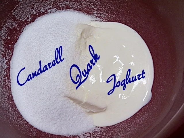 Rezept: Sisserl’s ~ Erdbeerspeise Bild Nr. 3 Sisserl’s ~ Erdbeerspeise - Rezept - Bild Nr. 3