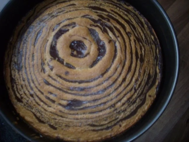 zebra-erdbeer -vanillesahne kuchen - Rezept - Bild Nr. 8