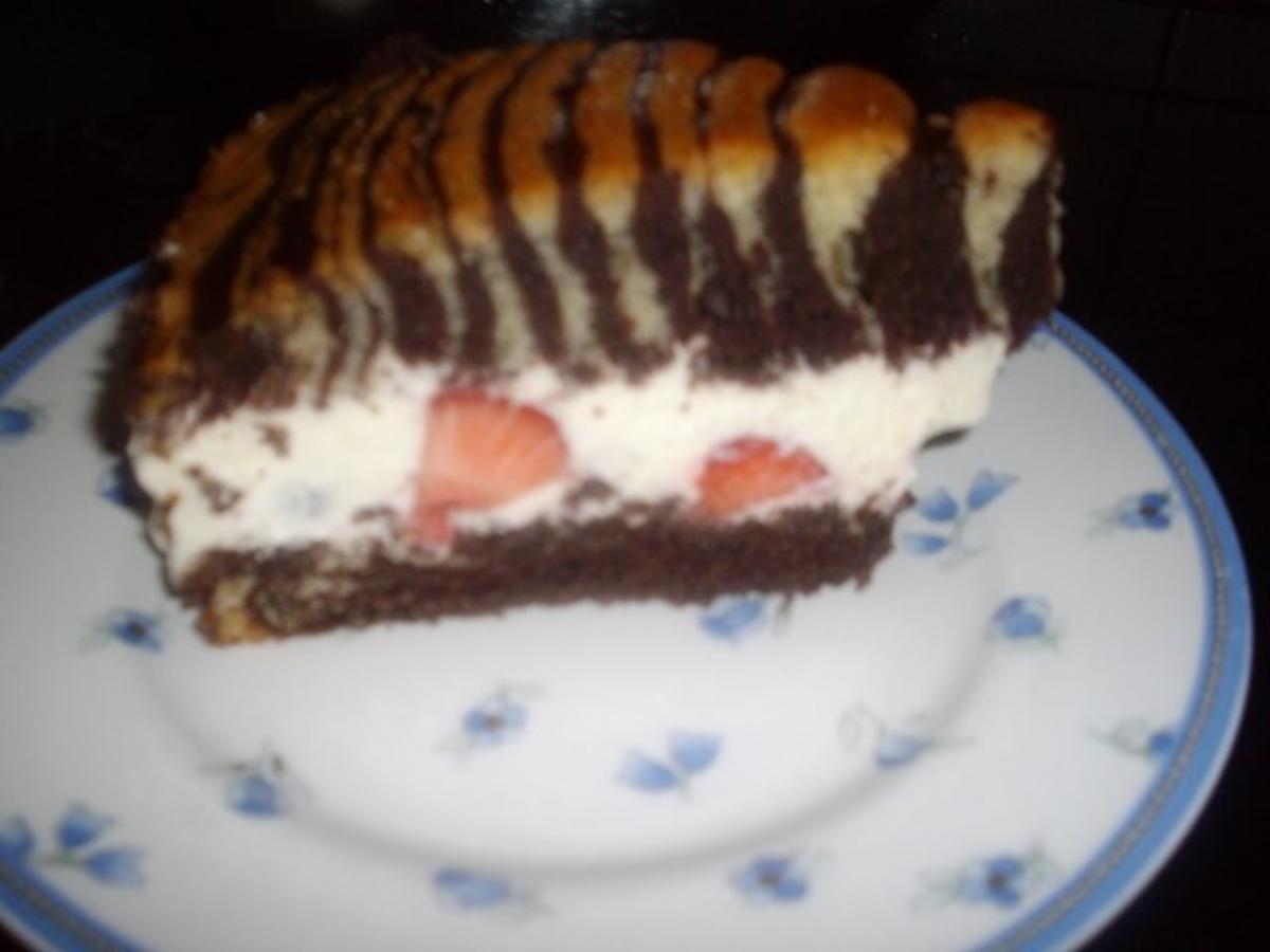 zebra-erdbeer -vanillesahne kuchen - Rezept - Bild Nr. 3