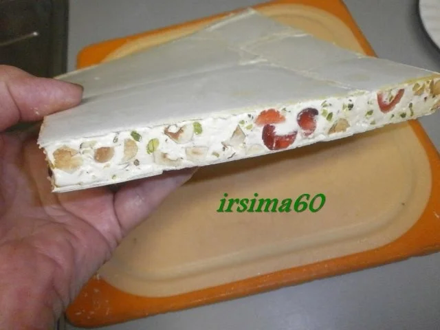 Rezept: Weißer Nougat - Türkischer Honig Bild Nr. 12 Weißer Nougat - Türkischer Honig - Rezept - Bild Nr. 12