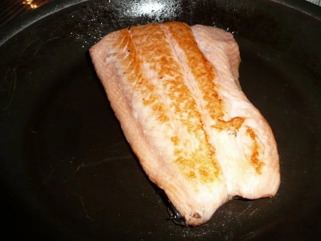 Rösti mit Lachs & Créme Fraîch - Rezept - Bild Nr. 3