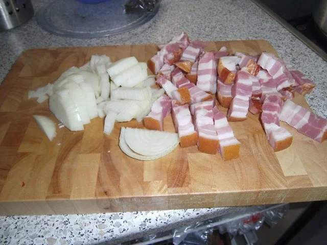 deftige Kartoffelsuppe auf Chicoréeblättern mit Hack - Rezept - Bild Nr. 3