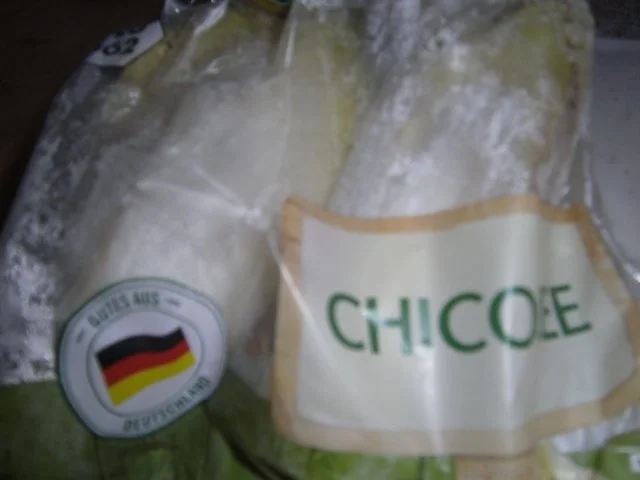 deftige Kartoffelsuppe auf Chicoréeblättern mit Hack - Rezept - Bild Nr. 6