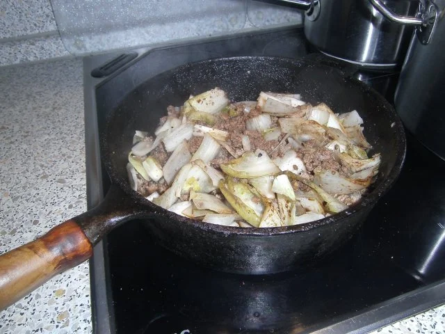 deftige Kartoffelsuppe auf Chicoréeblättern mit Hack - Rezept - Bild Nr. 9