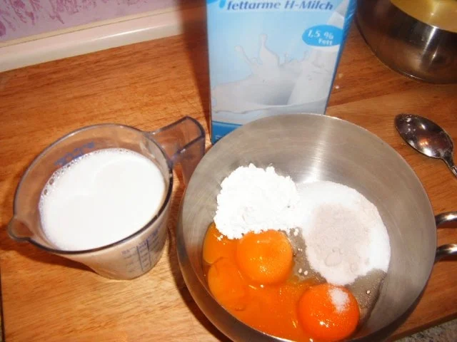 Rezept: Dampfnudeln aus den Ofen Bild Nr. 8 Dampfnudeln aus den Ofen - Rezept - Bild Nr. 8