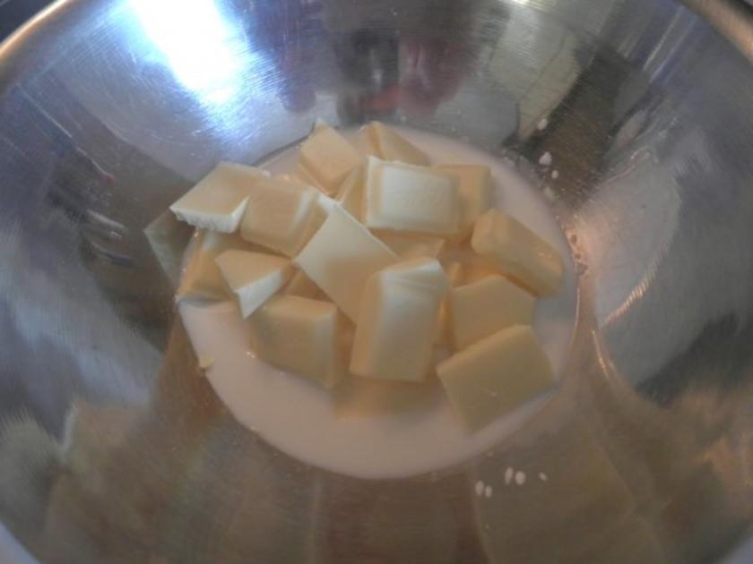 Weiße Schokoladen Mousse - einfach - von Cookies