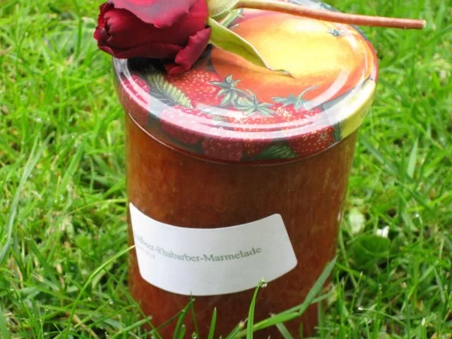 Erdbeer-Rhabarber-Konfitüre - Rezept