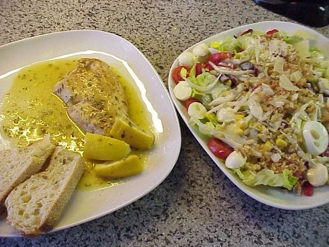 Rezept: Putenschnitzel mit Zitronensoße Bild Nr. 2 Putenschnitzel mit Zitronensoße - Rezept - Bild Nr. 2