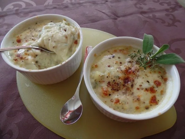 Käsetörtchen mit Kräutern - Rezept