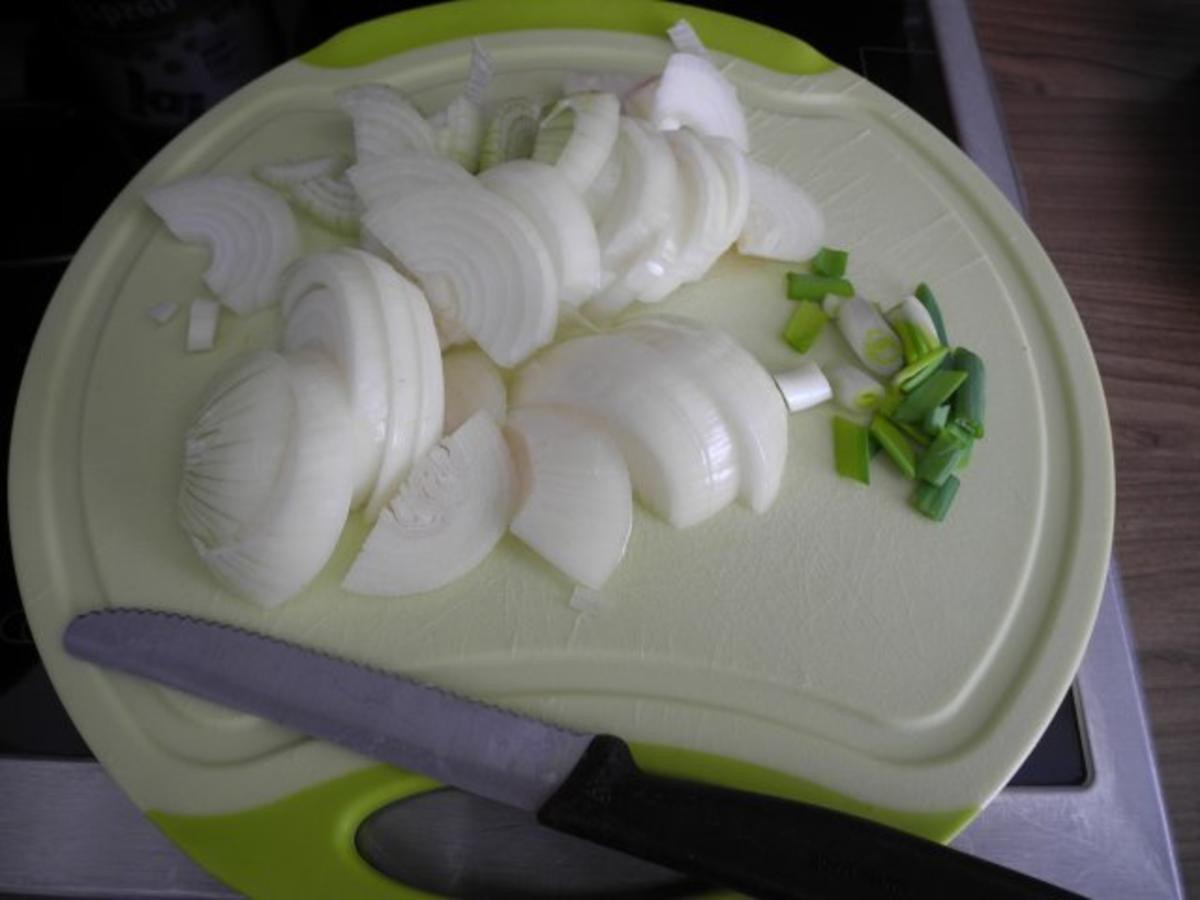Vegan : Spinat - Zuckerschoten - Gemüse mit gehackten Walnüssen - Rezept - Bild Nr. 4