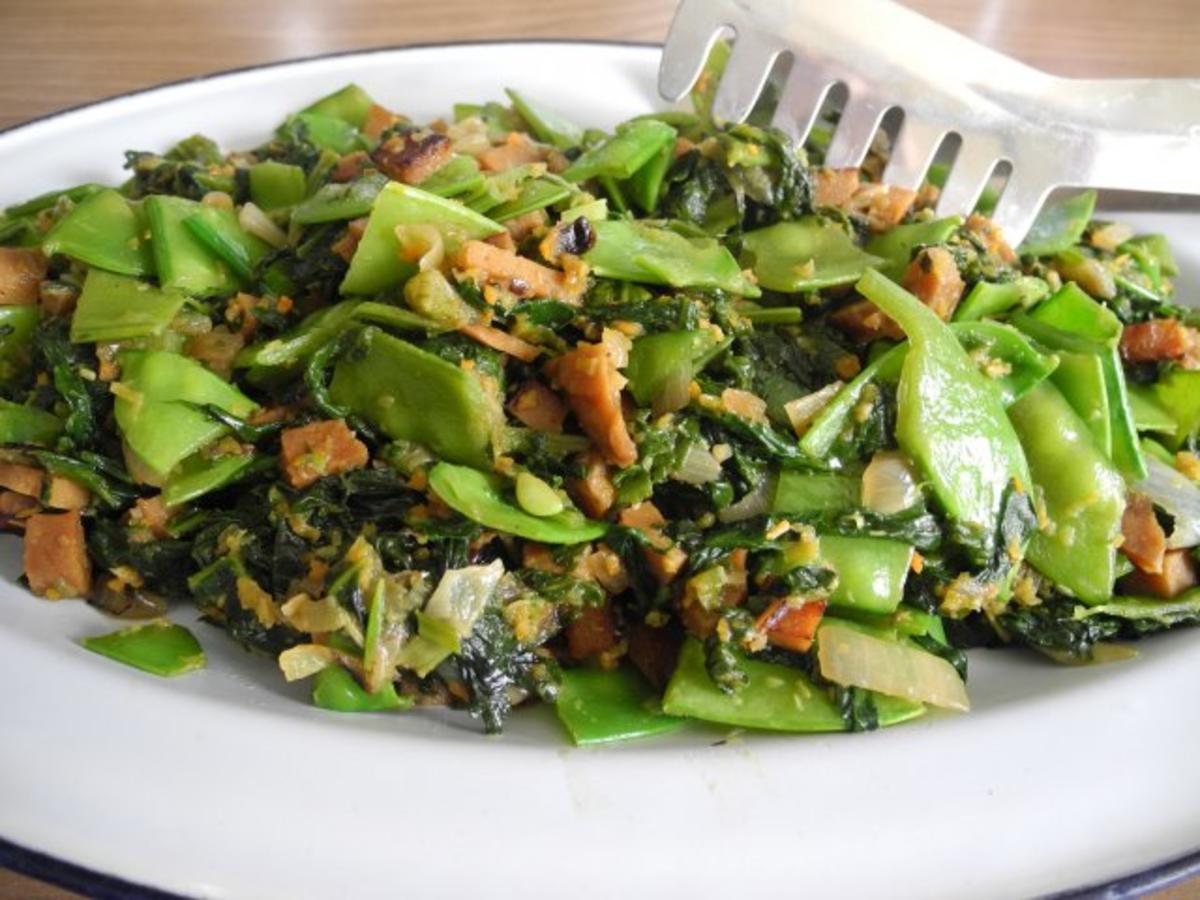 Vegan : Spinat - Zuckerschoten - Gemüse mit gehackten Walnüssen - Rezept - Bild Nr. 10
