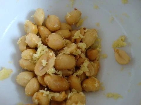 Kartoffel-Erdnusssüppchen mit fritierter Kochbanane - Rezept - Bild Nr. 11