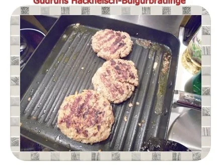 Rezept: Hackfleisch: Bulgur-Hackfleisch-Bratlinge mit gedämpften Gemüse Bild Nr. 18 Hackfleisch: Bulgur-Hackfleisch-Bratlinge mit gedämpften Gemüse - Rezept - Bild Nr. 18