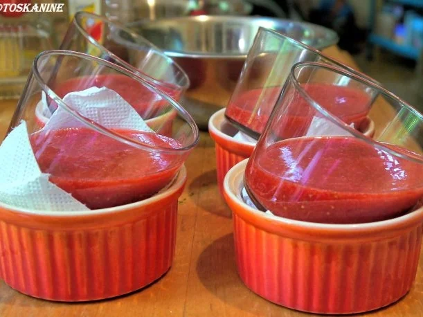 Rezept: Erdbeer-Eierlikör-Dessert Bild Nr. 6 Erdbeer-Eierlikör-Dessert - Rezept - Bild Nr. 6