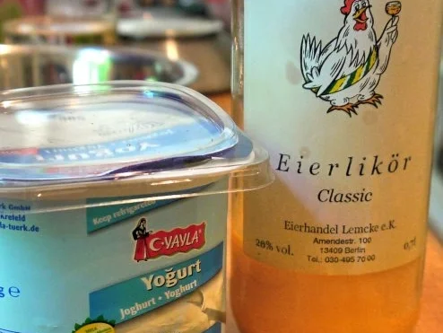 Rezept: Erdbeer-Eierlikör-Dessert Bild Nr. 8 Erdbeer-Eierlikör-Dessert - Rezept - Bild Nr. 8