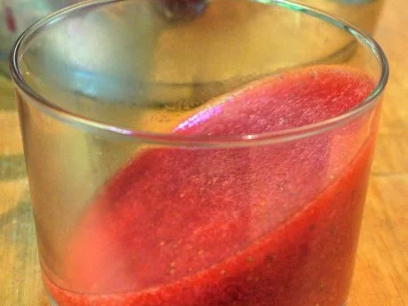 Rezept: Erdbeer-Eierlikör-Dessert Bild Nr. 9 Erdbeer-Eierlikör-Dessert - Rezept - Bild Nr. 9