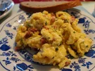 Rührei mit Speck und Lauchzwiebeln - Rezept