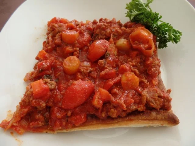 Hackfleisch-Pizza - Rezept