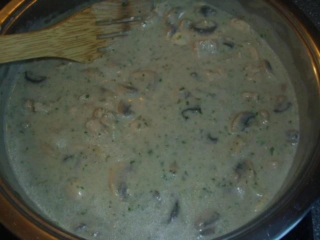 Rezept: Geschnetzeltes mit Champignons und Butternudeln Bild Nr. 3 Geschnetzeltes mit Champignons und Butternudeln - Rezept - Bild Nr. 3