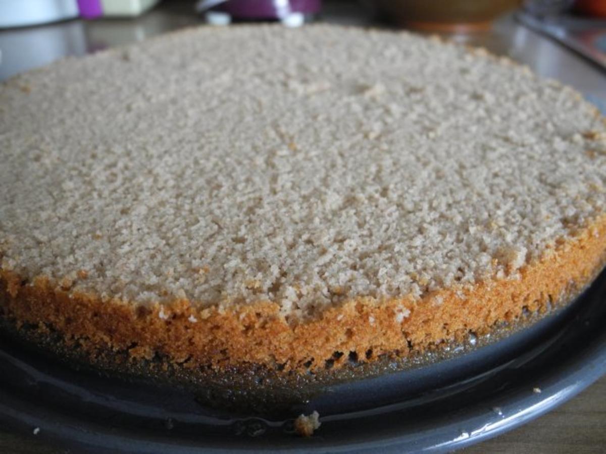 Vegan : Erdbeer - Pudding - Kuchen - Rezept - Bild Nr. 15