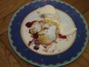 Windbeutel mit Zimtkirschen an Vanillesahne - Rezept