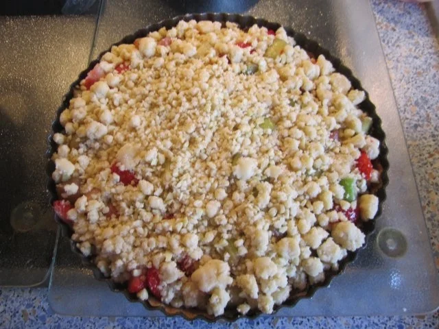 Rezept: Rhabarber - Erdbeer - Tarte mit Mandelstreuseln Bild Nr. 14 Rhabarber - Erdbeer - Tarte mit Mandelstreuseln - Rezept - Bild Nr. 14