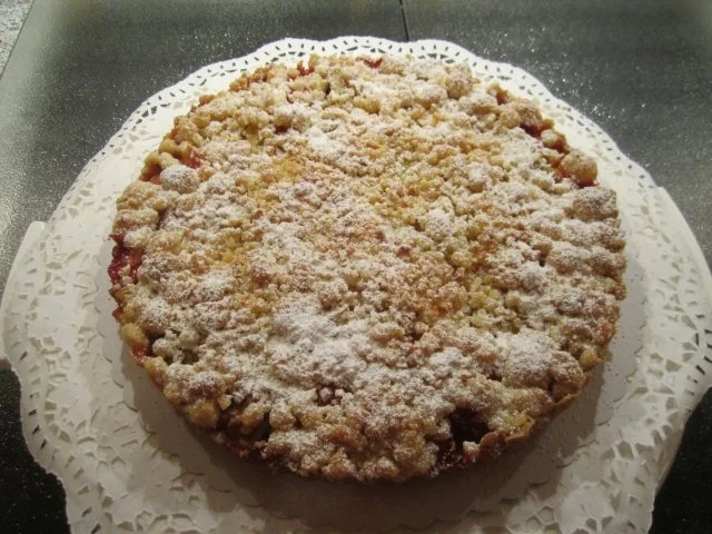 Rezept: Rhabarber - Erdbeer - Tarte mit Mandelstreuseln Bild Nr. 15 Rhabarber - Erdbeer - Tarte mit Mandelstreuseln - Rezept - Bild Nr. 15