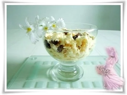 Sellerie-Apfel-Rosinen-Salat - Rezept