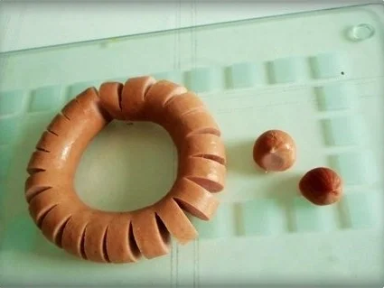 Rezept: Bunte Gemüsesuppe mit WURSTKRANZ Bild Nr. 21 Bunte Gemüsesuppe mit WURSTKRANZ - Rezept - Bild Nr. 21